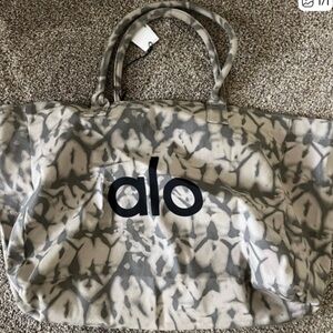 ALO Yoga Camouflage Gray Tote Bag